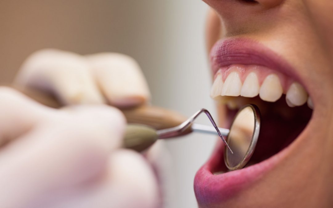 3 claves para cuidar tus encías y mantenerlas sanas